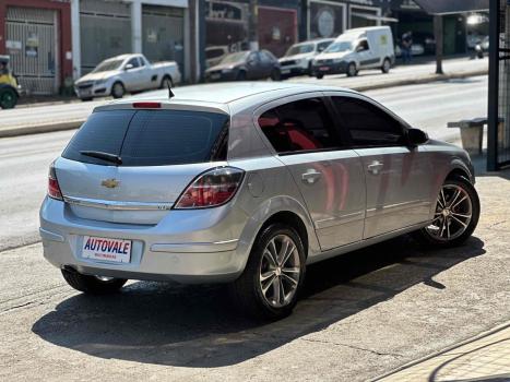 CHEVROLET Vectra Hatch , Foto 11