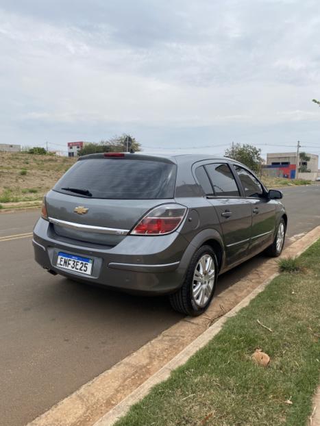 CHEVROLET Vectra Hatch 2.0 4P FLEX GT, Foto 2