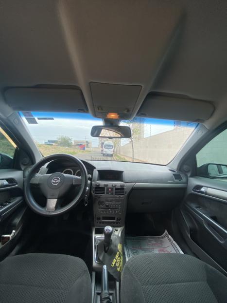 CHEVROLET Vectra Hatch 2.0 4P FLEX GT, Foto 6
