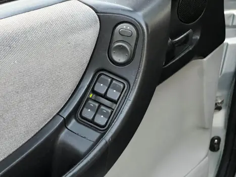 CHEVROLET Zafira 2.0 4P CD 7 LUGARES, Foto 9