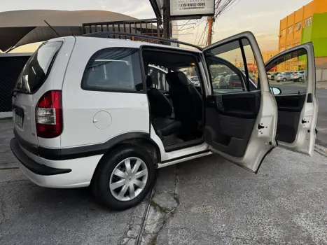 CHEVROLET Zafira 2.0 4P FLEX EXPRESSION 7 LUGARES AUTOMTICO, Foto 18