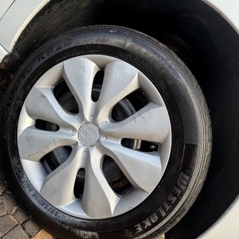CITROEN C3 1.2 4P 12V PURE TECH OREGINE FLEX, Foto 9
