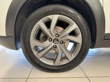 CITROEN C4 Cactus 1.6 16V 4P VTI 120 FLEX FEEL AUTOMTICO, Foto 16