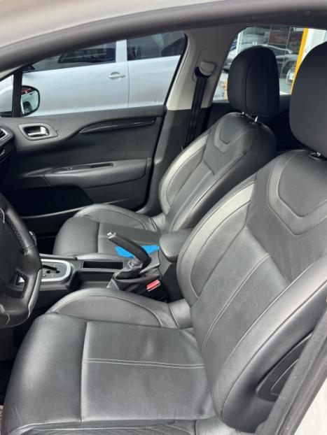 CITROEN C4 Sedan 1.6 16V 4P LOUNGE EXCLUSIVE THP TURBO AUTOMTICO, Foto 10