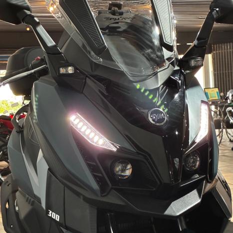 DAFRA Cruisym 300 , Foto 17