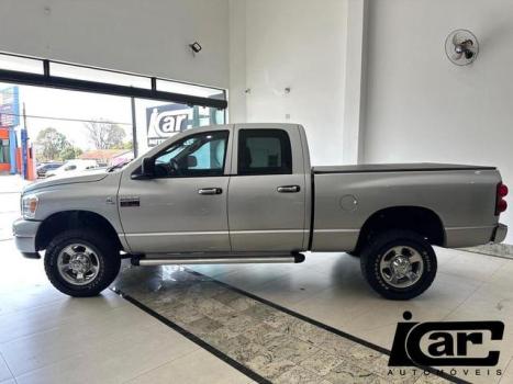 DODGE Ram 5.9 4P 24V I6 2500 SLT 4X4 CABINE DUPLA HAVE DUTY TURBO DIESEL AUTOMTICO, Foto 4