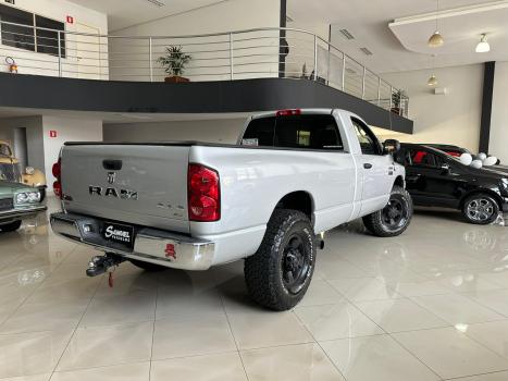 DODGE Ram 5.9 I6 24V 2500 SLT 4X4 CABINE SIMPLES HAVE DUTY TURBO DIESEL AUTOMTICO, Foto 3