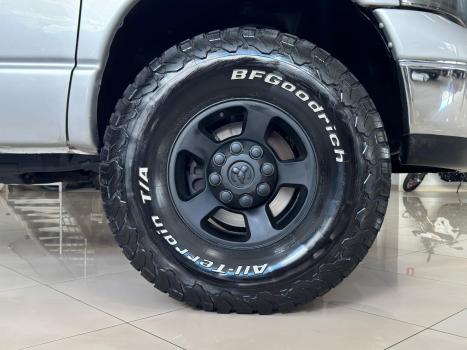 DODGE Ram 5.9 I6 24V 2500 SLT CABINE SIMPLES TURBO DIESEL 4X4 AUTOMTICO, Foto 7