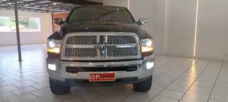 DODGE Ram 6.7 I6 24V 4P 2500 LARAMIE 4X4 TURBODIESEL  AUTOMTICO CABINE DUPLA, Foto 3