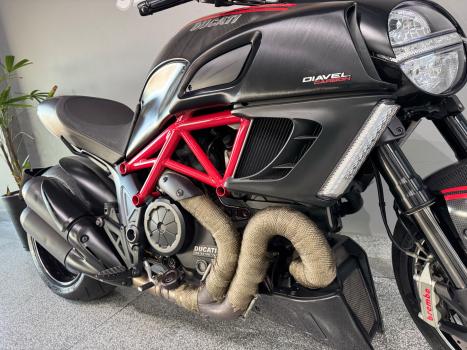 DUCATI Diavel 1200 CARBON, Foto 15