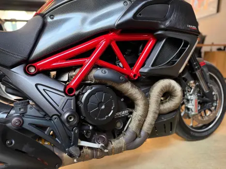 DUCATI Diavel 1200 CARBON, Foto 9