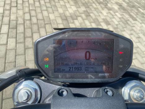 DUCATI Monster 1200 ABS, Foto 6