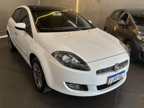 FIAT Bravo 1.8 16V 4P ESSENCE FLEX, Foto 2