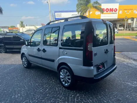 FIAT Doblo 1.8 16V 4P FLEX ESSENCE 7 LUGARES, Foto 6