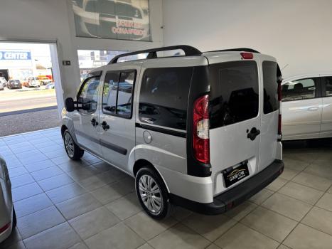 FIAT Doblo 1.8 16V 4P FLEX ESSENCE 7 LUGARES, Foto 4