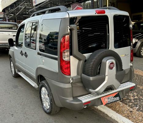 FIAT Doblo 1.8 16V 4P FLEX ADVENTURE 6 LUGARES, Foto 3