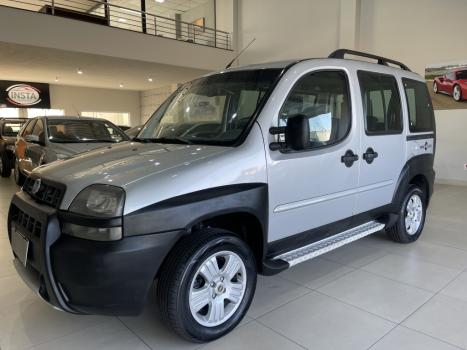 FIAT Doblo 1.8 16V 4P FLEX ADVENTURE 6 LUGARES, Foto 2