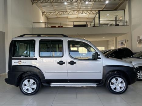 FIAT Doblo 1.8 16V 4P FLEX ADVENTURE 6 LUGARES, Foto 5