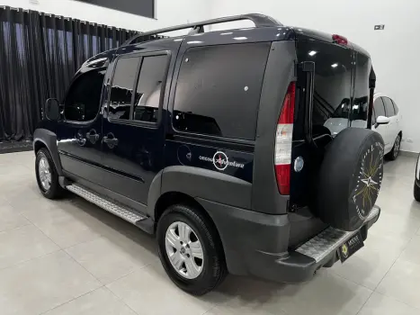 FIAT Doblo 1.8 16V 4P FLEX ADVENTURE, Foto 2