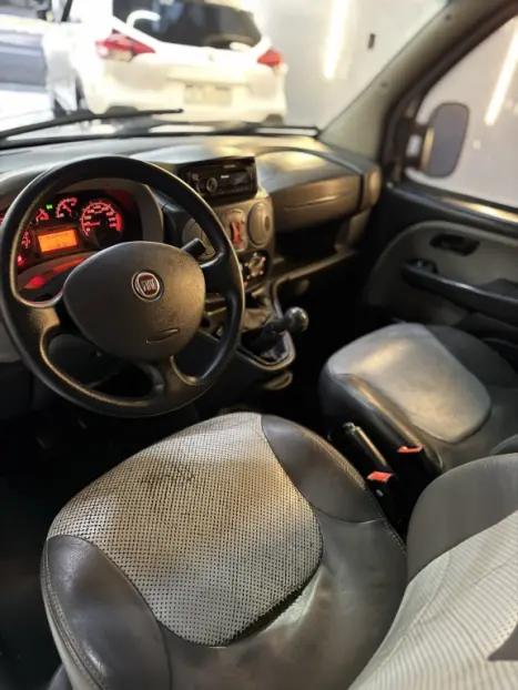 FIAT Doblo 1.8 16V 4P FLEX ADVENTURE 6 LUGARES, Foto 7