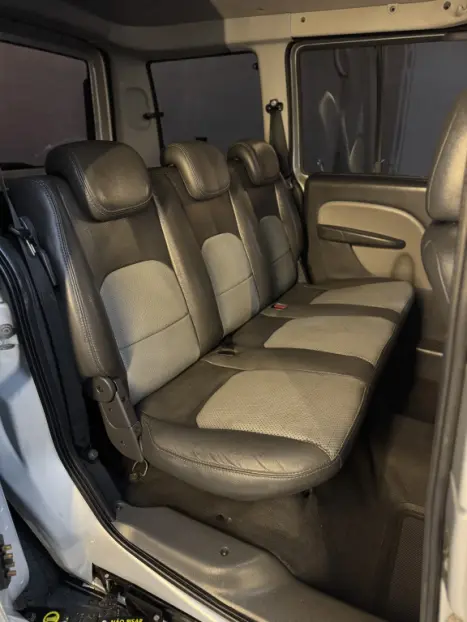FIAT Doblo 1.8 16V 4P FLEX ADVENTURE 6 LUGARES, Foto 12
