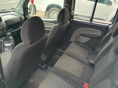 FIAT Doblo 1.8 16V 4P FLEX ESSENCE 7 LUGARES, Foto 4