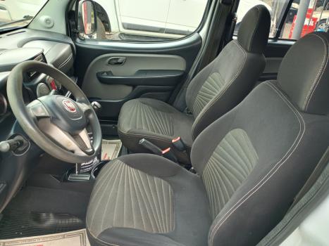 FIAT Doblo 1.8 16V 4P FLEX ESSENCE 7 LUGARES, Foto 5