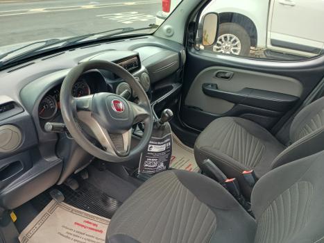 FIAT Doblo 1.8 16V 4P FLEX ESSENCE 7 LUGARES, Foto 9