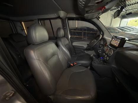 FIAT Doblo 1.8 16V 4P FLEX ADVENTURE, Foto 10