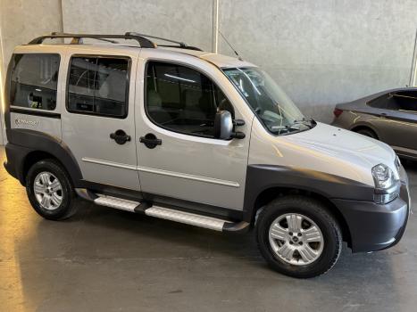 FIAT Doblo 1.8 4P ADVENTURE, Foto 2