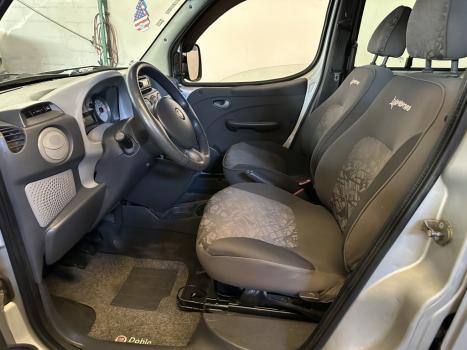 FIAT Doblo 1.8 4P FLEX ADVENTURE LOCKER 6 LUGARES, Foto 6