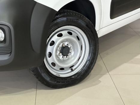 FIAT Fiorino Furgo 1.4 FLEX ENDURANCE, Foto 6