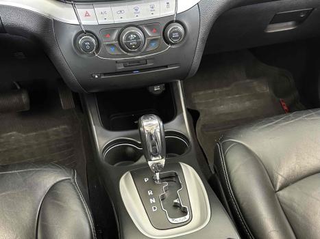 FIAT Freemont 2.4 16V 4P PRECISION AUTOMTICO 7 LUGARES, Foto 15