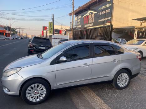 FIAT Grand Siena 1.6 16V 4P ESSENCE FLEX, Foto 3