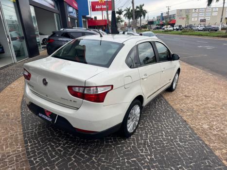 FIAT Grand Siena 1.6 16V 4P FLEX ESSENCE DUALOGIC AUTOMATIZADO, Foto 7