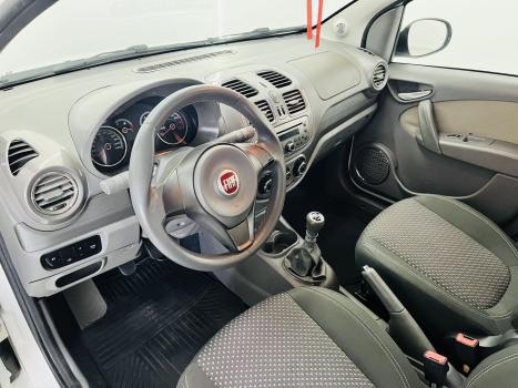 FIAT Grand Siena 1.6 16V 4P ESSENCE FLEX, Foto 2