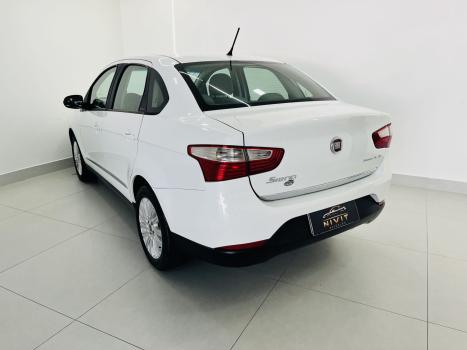 FIAT Grand Siena 1.6 16V 4P ESSENCE FLEX, Foto 3