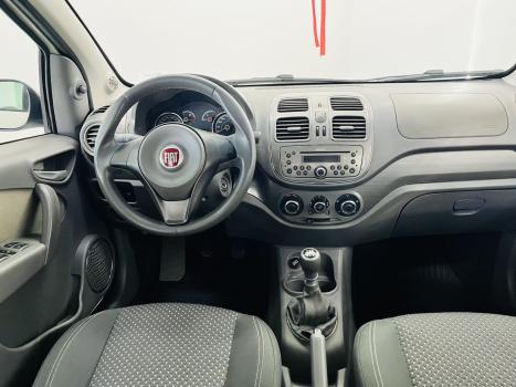 FIAT Grand Siena 1.6 16V 4P ESSENCE FLEX, Foto 4