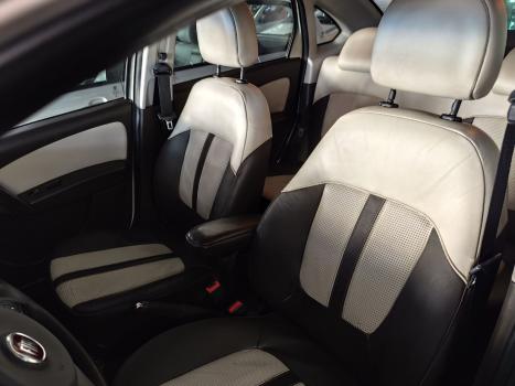 FIAT Grand Siena 1.6 16V 4P FLEX ESSENCE DUALOGIC AUTOMATIZADO, Foto 16
