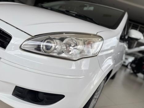FIAT Idea 1.6 16V 4P FLEX ESSENCE DUALOGIC AUTOMATIZADO, Foto 3