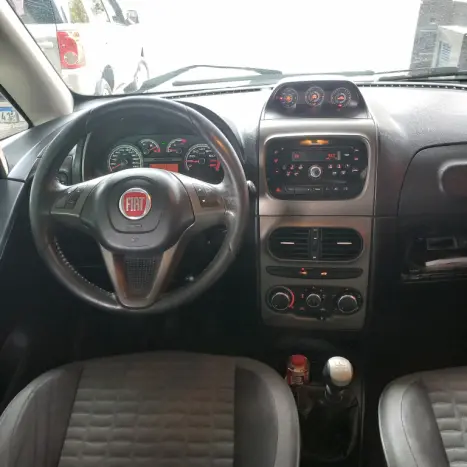 FIAT Idea 1.8 16V 4P ADVENTURE FLEX LOCKER, Foto 12