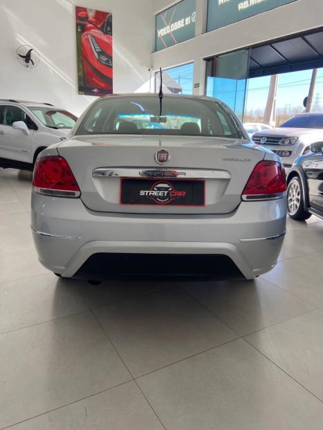 FIAT Linea 1.8 16V 4P FLEX ESSENCE, Foto 5