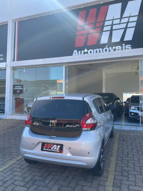 FIAT Mobi 1.0 4P FLEX DRIVE FIRE FLY, Foto 3