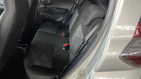 FIAT Mobi 1.0 4P FLEX DRIVE FIRE FLY, Foto 11