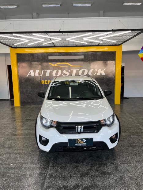 FIAT Mobi 1.0 4P FLEX DRIVE FIRE FLY, Foto 2