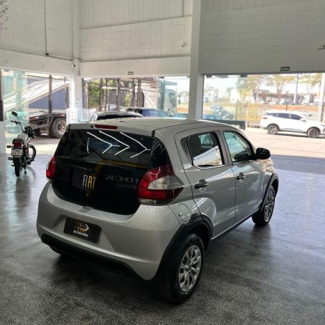 FIAT Mobi 1.0 4P FLEX DRIVE FIRE FLY, Foto 5