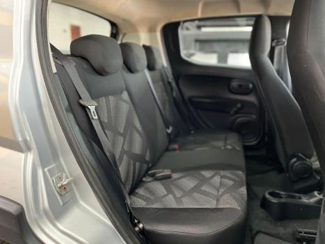 FIAT Mobi 1.0 4P FLEX DRIVE FIRE FLY, Foto 12