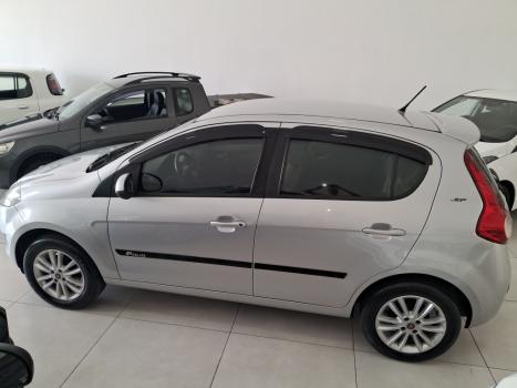 FIAT Palio 1.6 16V 4P FLEX ESSENCE, Foto 3