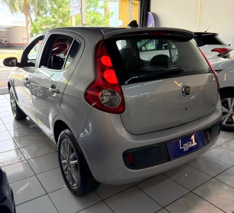 FIAT Palio 1.6 16V 4P FLEX ESSENCE, Foto 4