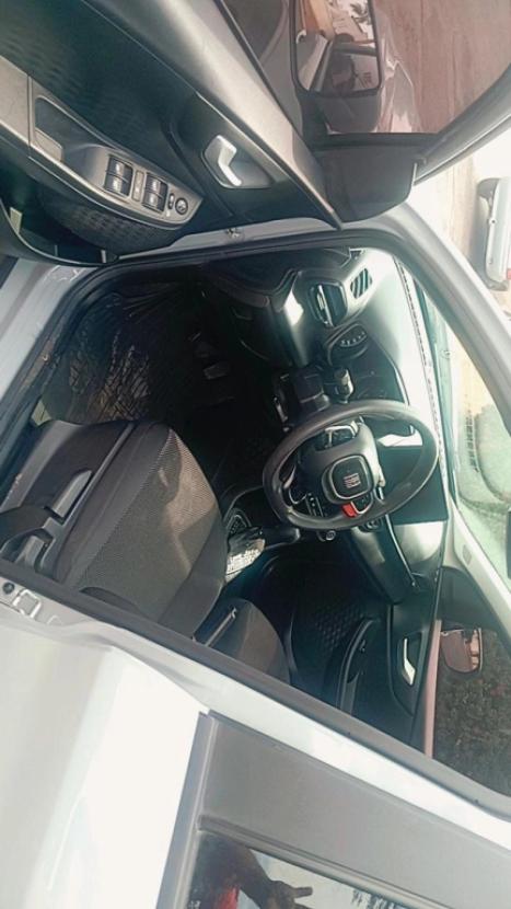 FIAT Pulse 1.0 12V 4P FLEX 200 DRIVE TURBO AUTOMTICO CVT, Foto 5